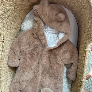 Zara baby fur suit 9-12 months